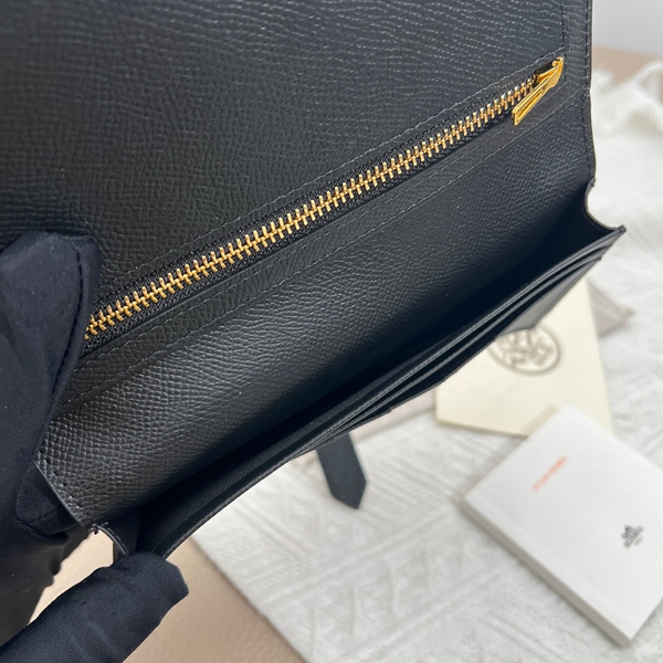 エルメス財布コピー着用イメージ